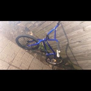 Bmx Haro maxxi tires all Haro parts